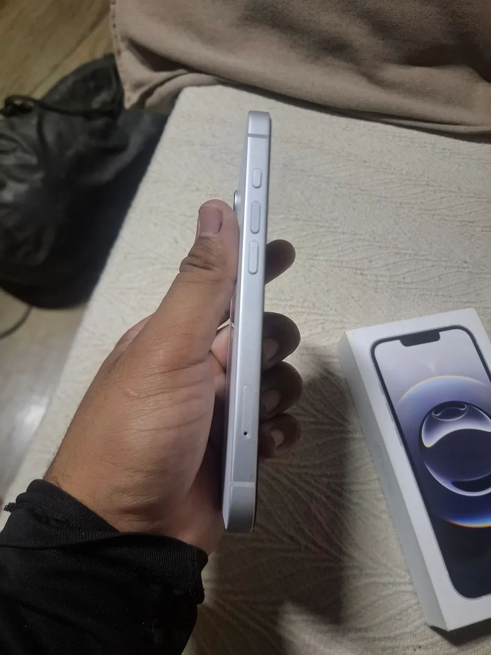 Iphone 16e garantia ate outubro  - Foto 3