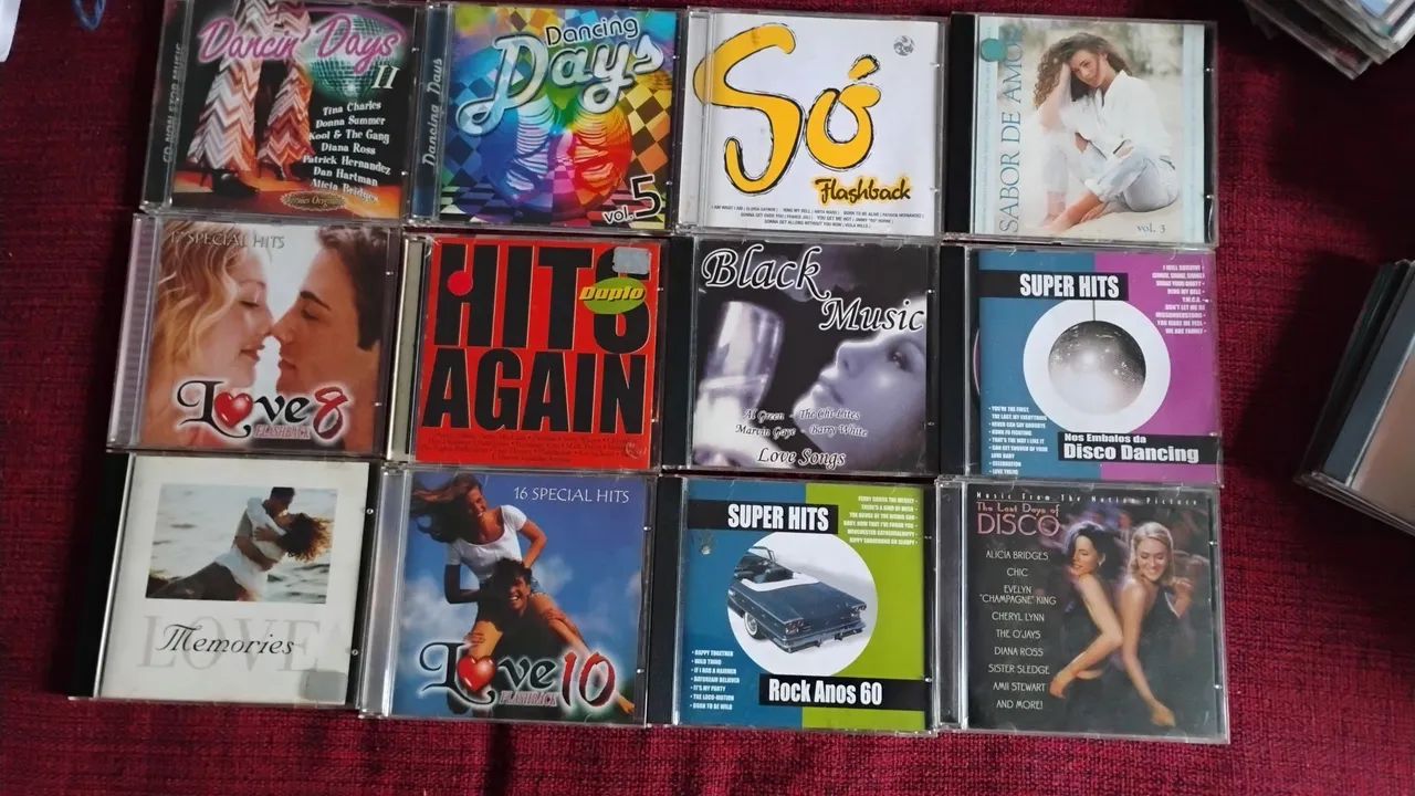 Vendo disco de vinil/ CDs diversos.box com 10cds cada. - Foto 5