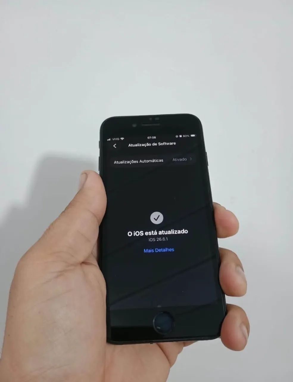 iPhone SE 2 geração 64g ios 26.6 - Foto 2