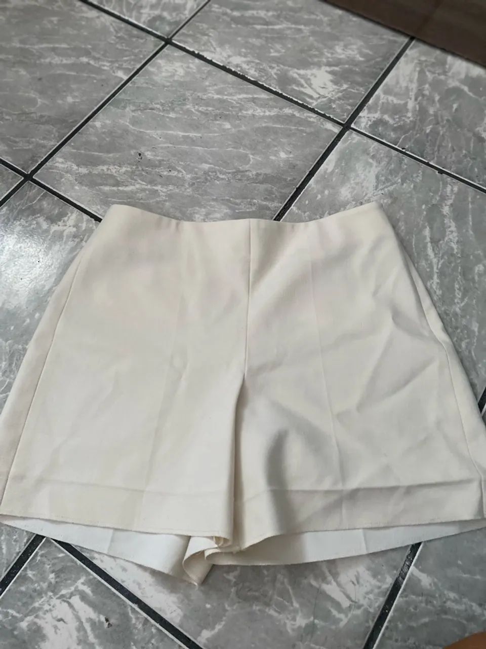 Short Zara