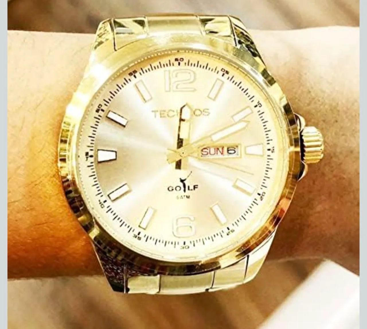 Relógio Technos masculino banhado a ouro 18k 