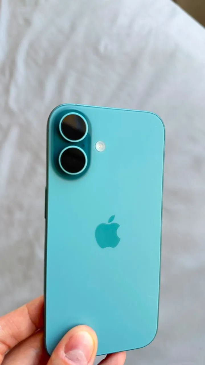 iPhone 16 128 GB com Nota Fiscal e Caixa (inclui película, 2 capinhas magnéticas e cabo) - Foto 4