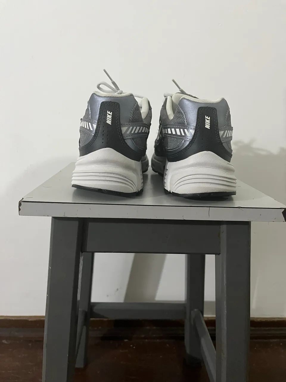 Nike Initiator gray 42 - Foto 4