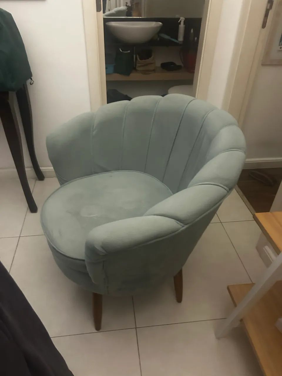 3 poltronas pétalas  - Foto 3
