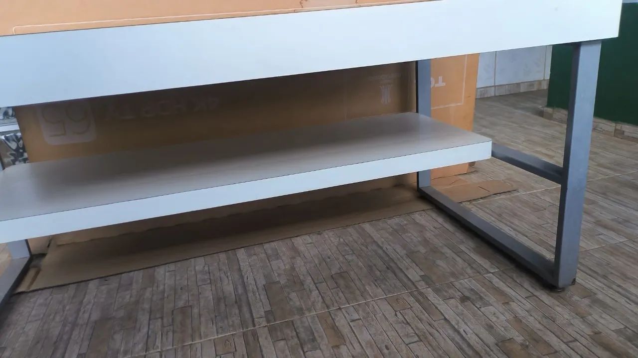 Mesa expositora para loja - Foto 4