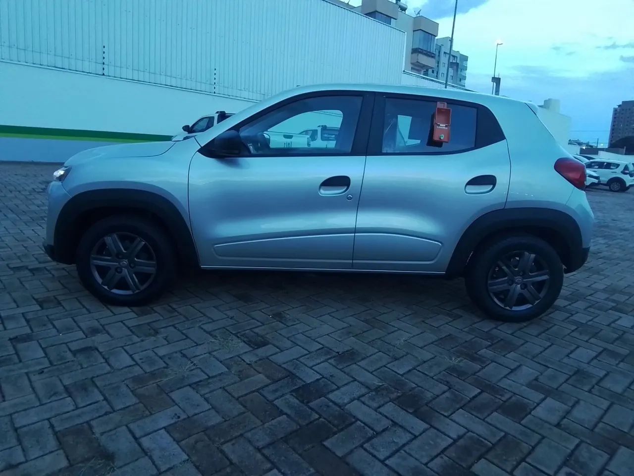 Renault Kwid 1.0 Zen 2025 - Foto 2