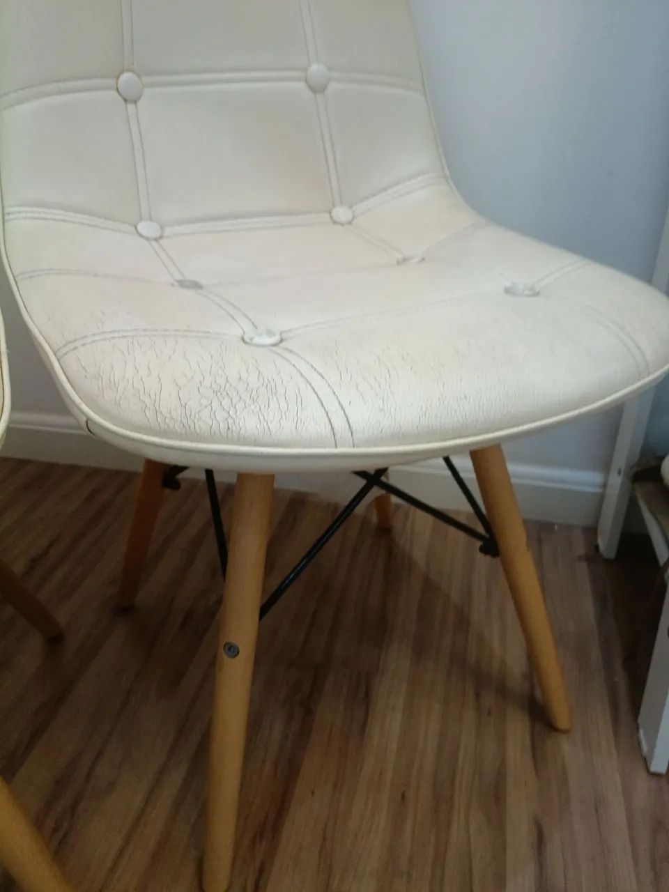 Cadeira botone Eames - Foto 3