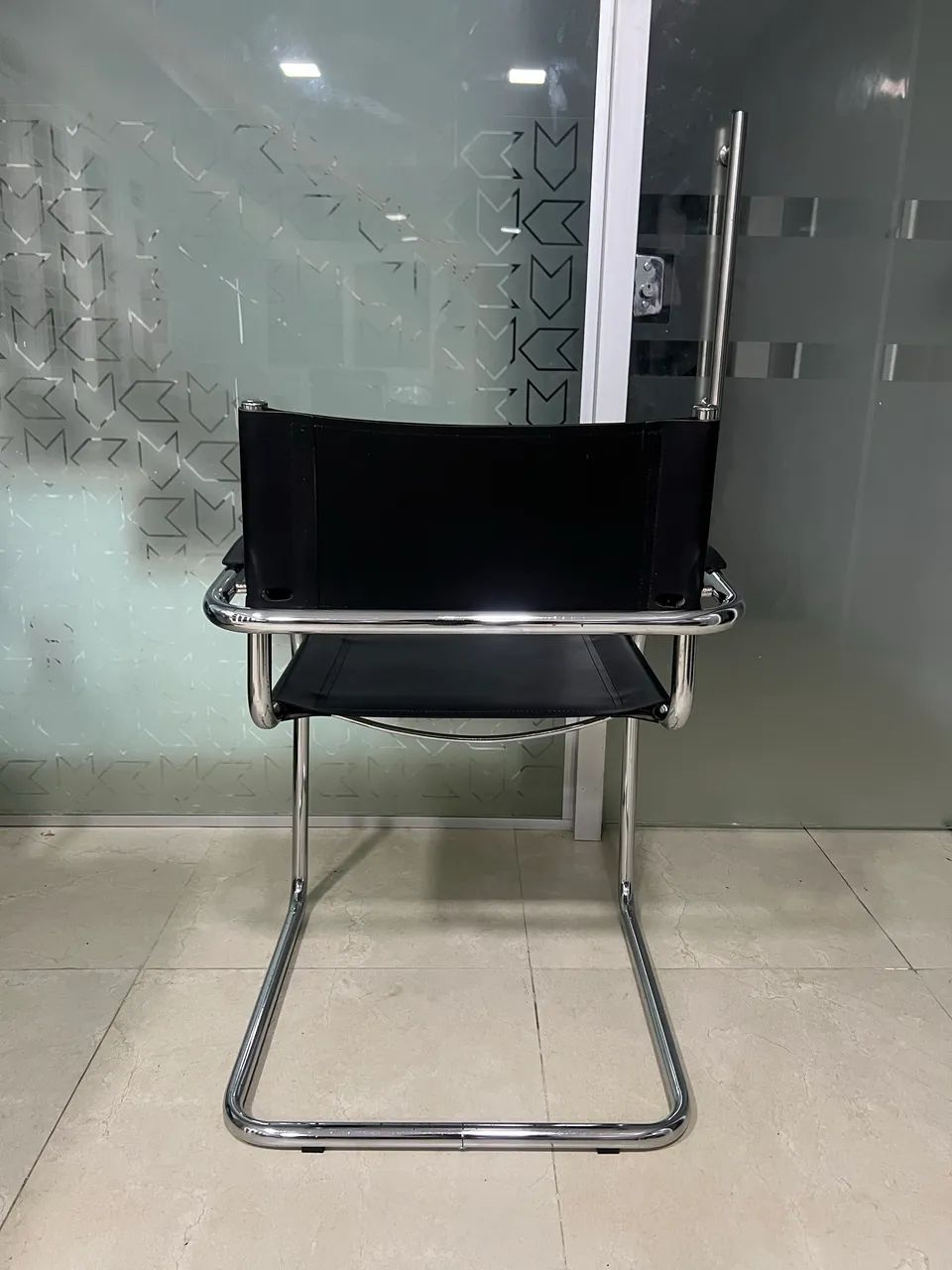 Cadeira de Couro Legítimo - Foto 5