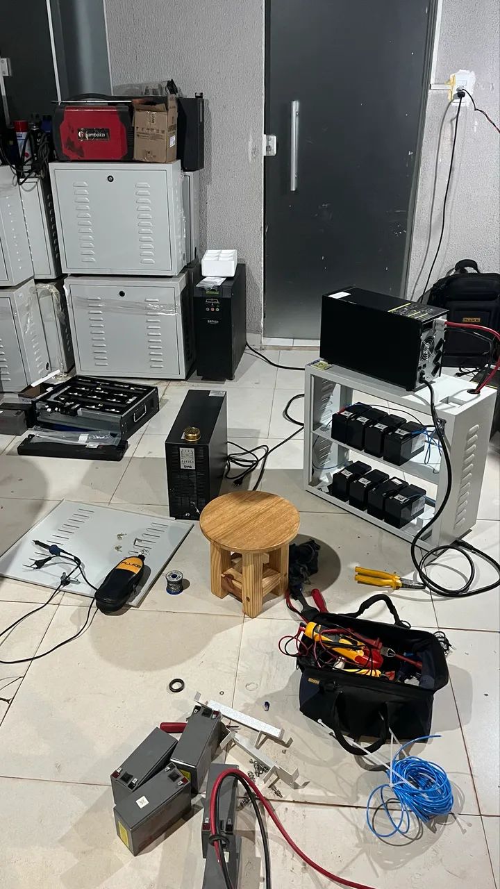 Nobreaks e manuten ção  - Foto 2