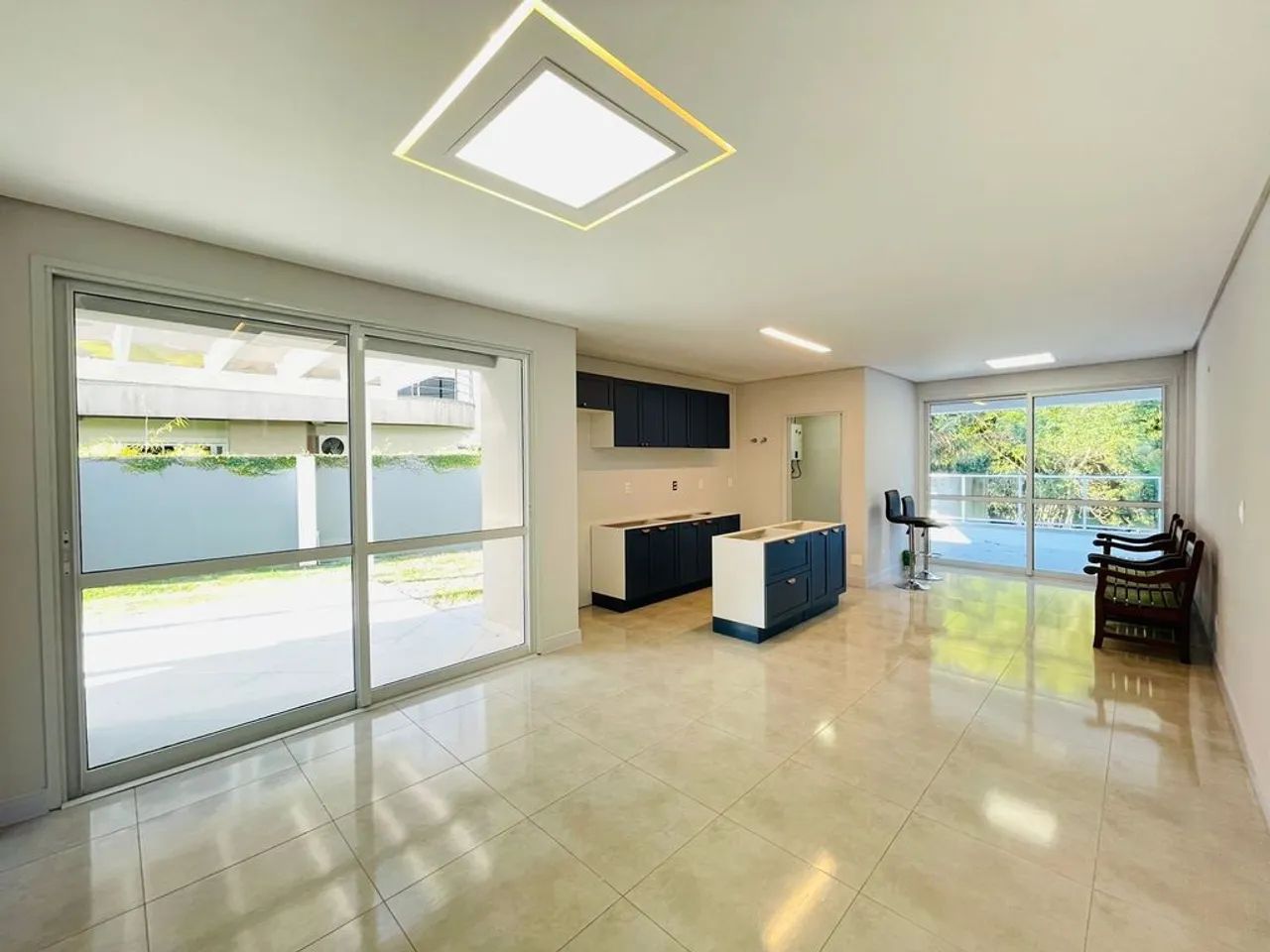 Apartamento, 3 quartos, com garagem, Cacupé, Florianópolis, SC - Foto 3
