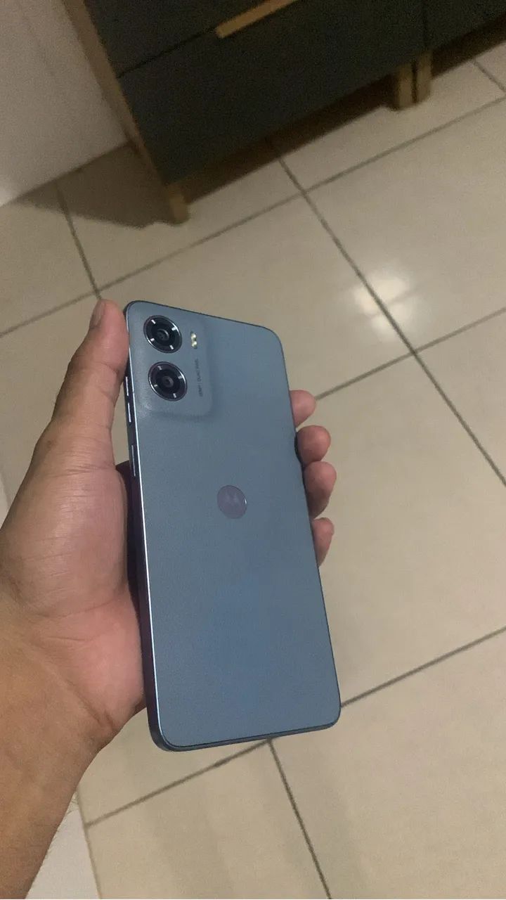 Celular moto g06