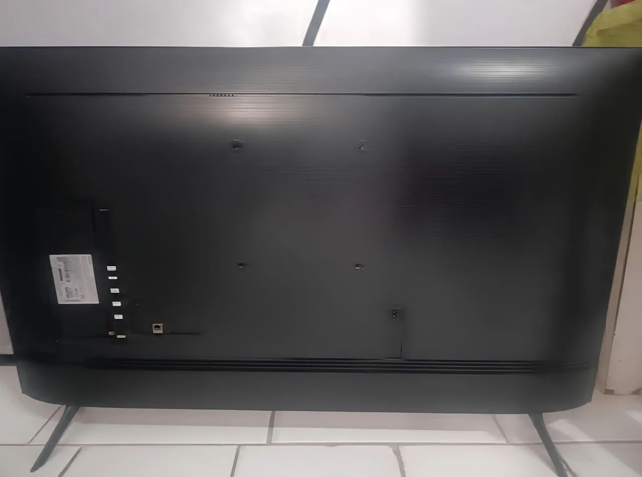TV Samsung TU8000 50 Polegadas 4K - Foto 2