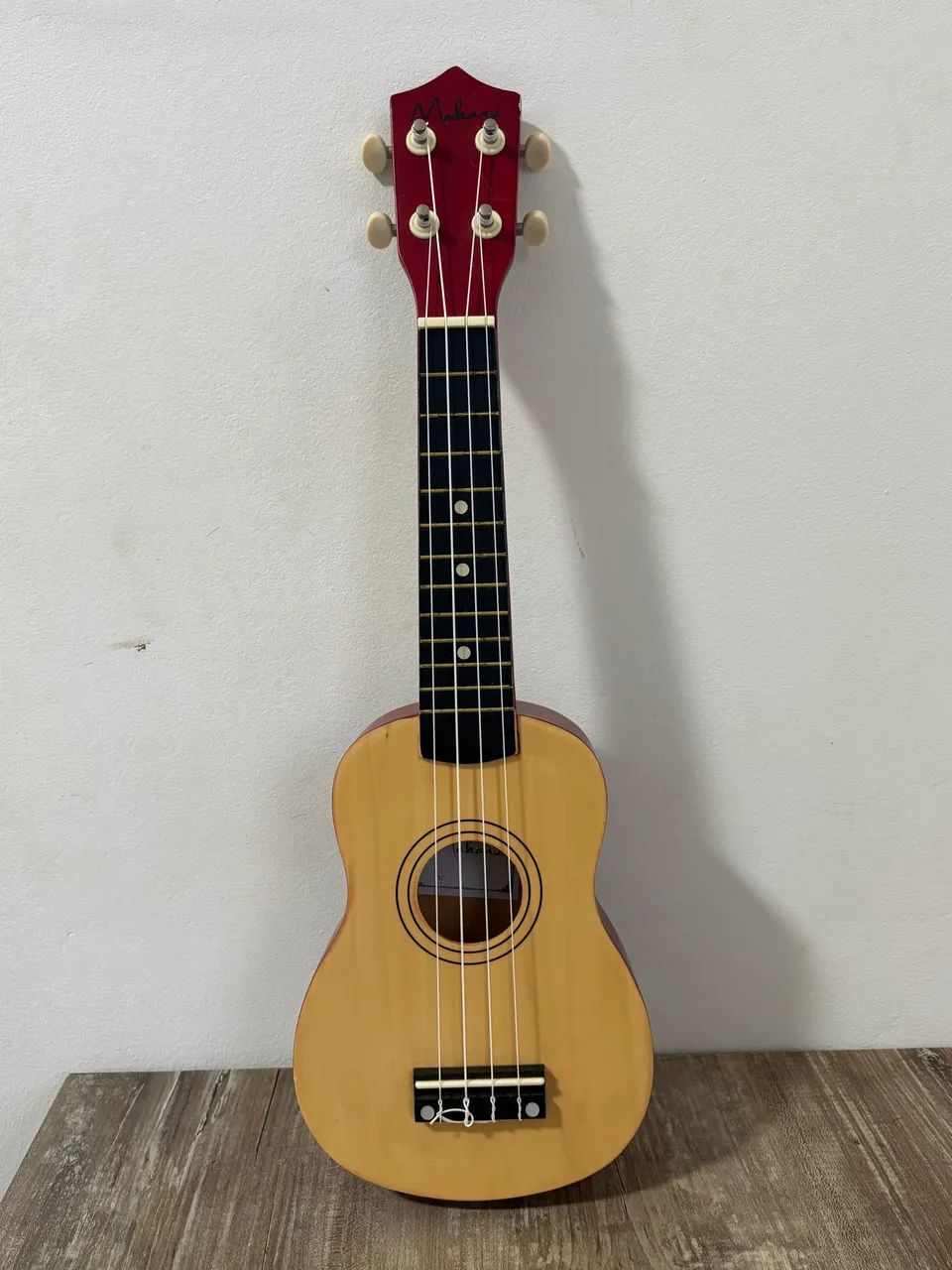 Ukulele Makanu 