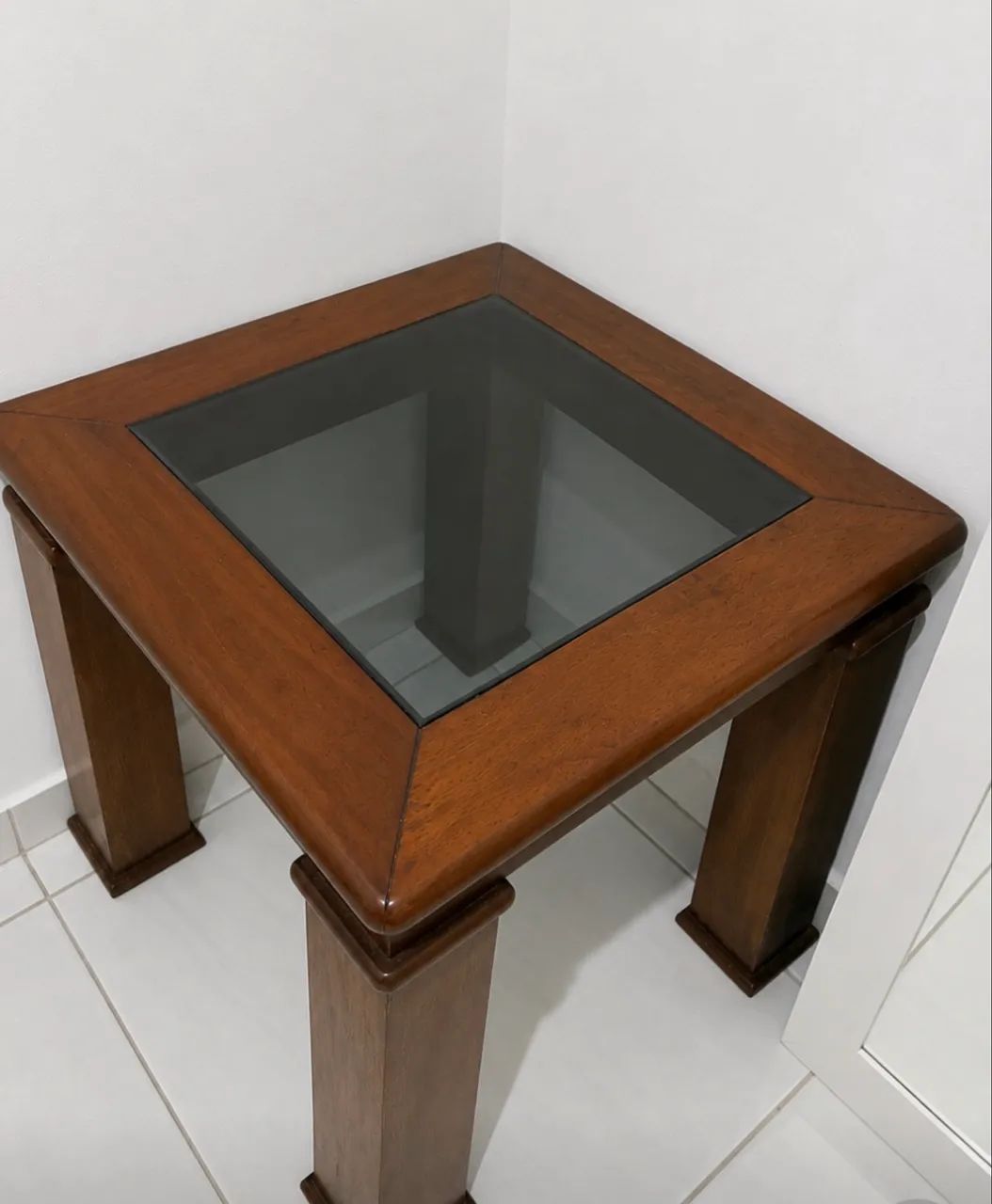 MESA DE CENTRO ANTIGA 
