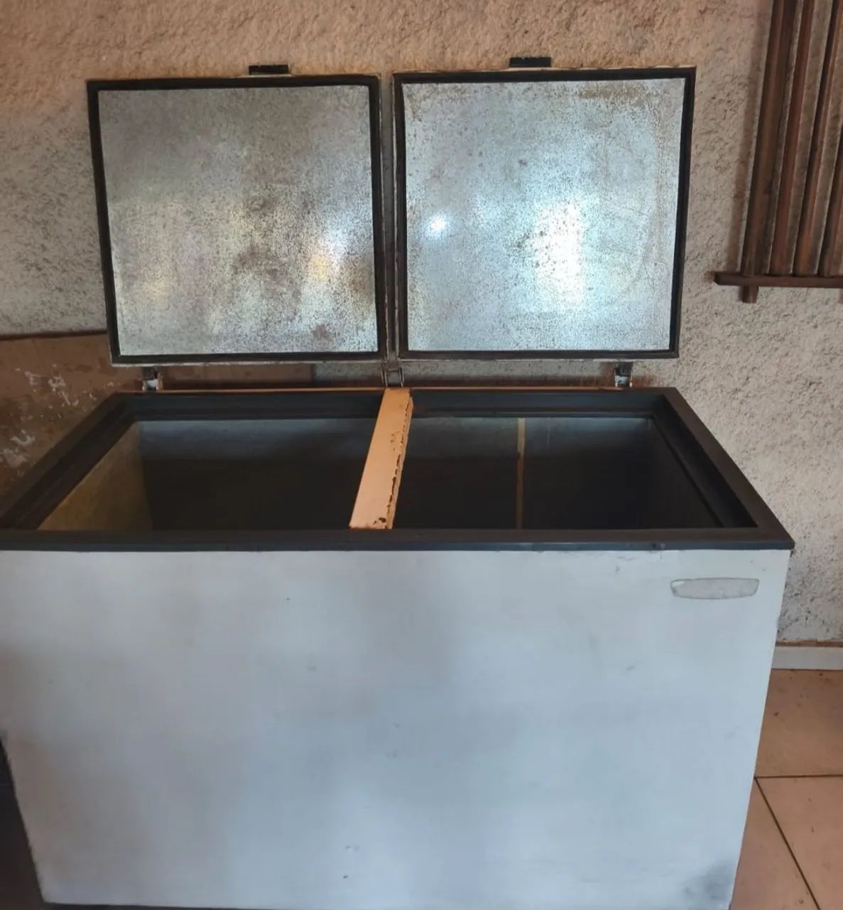 Vendo Freezer Horizontal Conservado - Foto 3