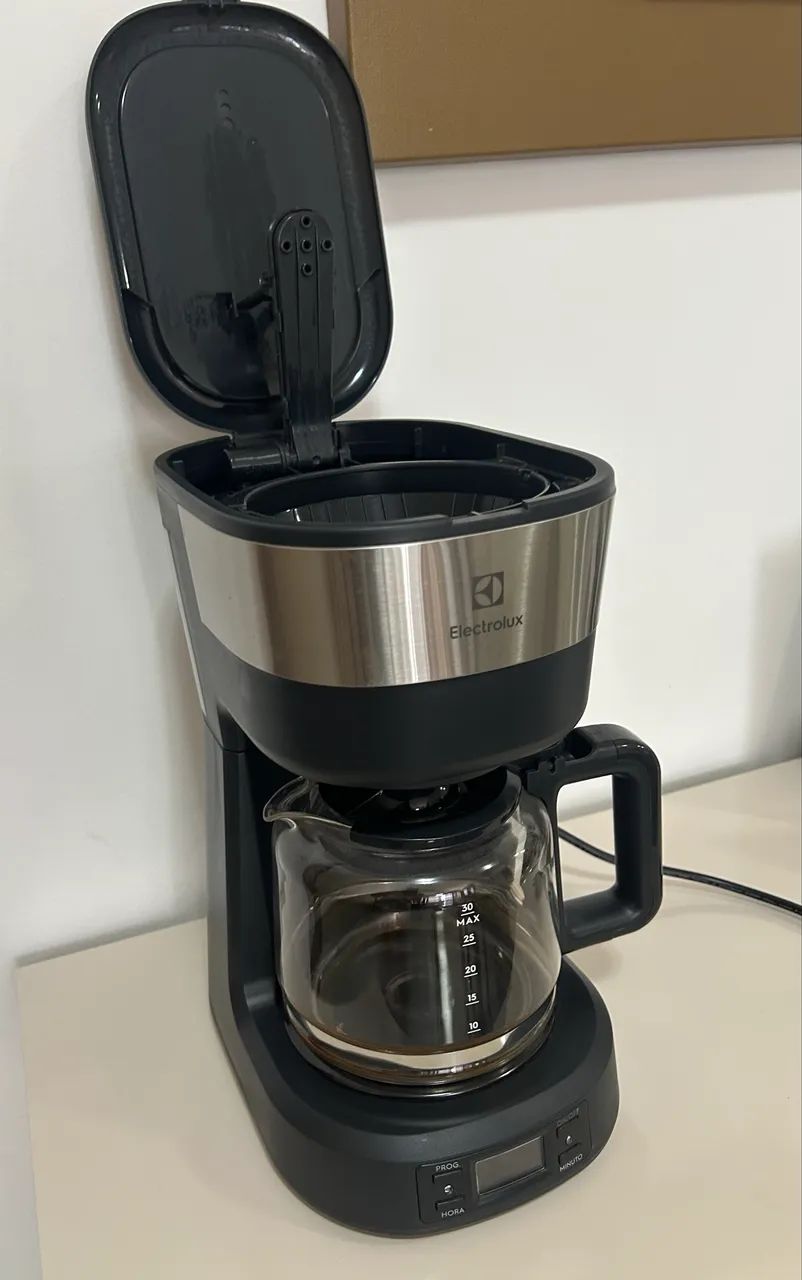 Cafeteira eletrolux usada nova - Foto 3