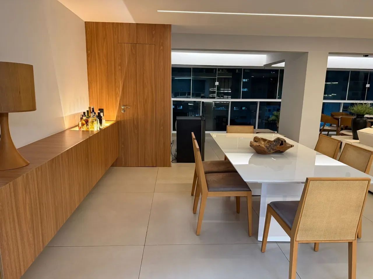 LINDO APARTAMENTO ALTO PADRÃO EM TIROL - Foto 5