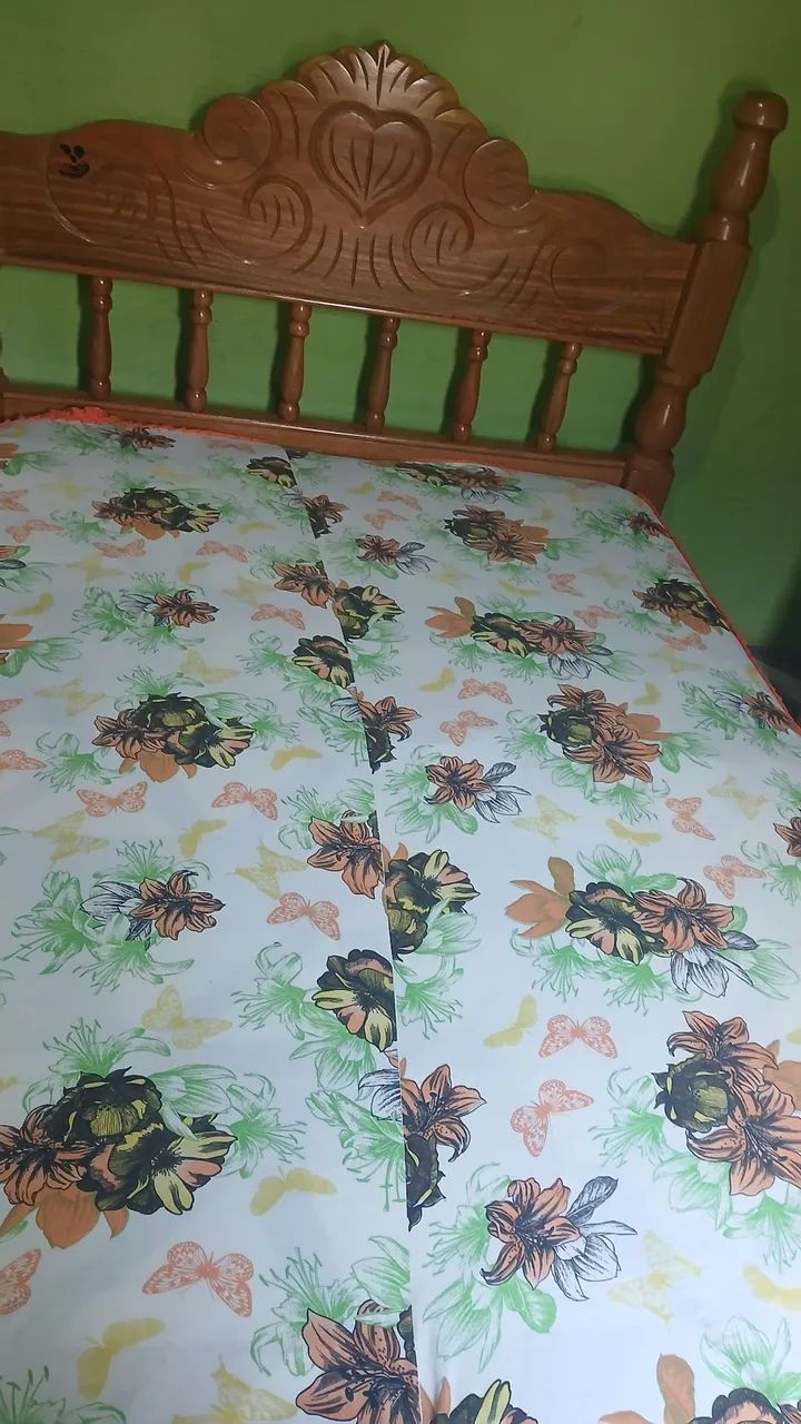 Cama casal com colchão 1 ano de uso sempre usado com capa - Foto 2