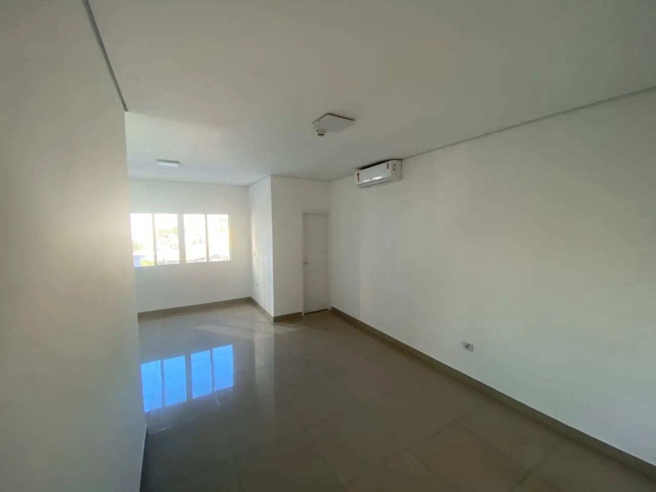 Sala comercial na Avenida Santo Antônio, 204 - Sala 36  40 m² - Foto 2