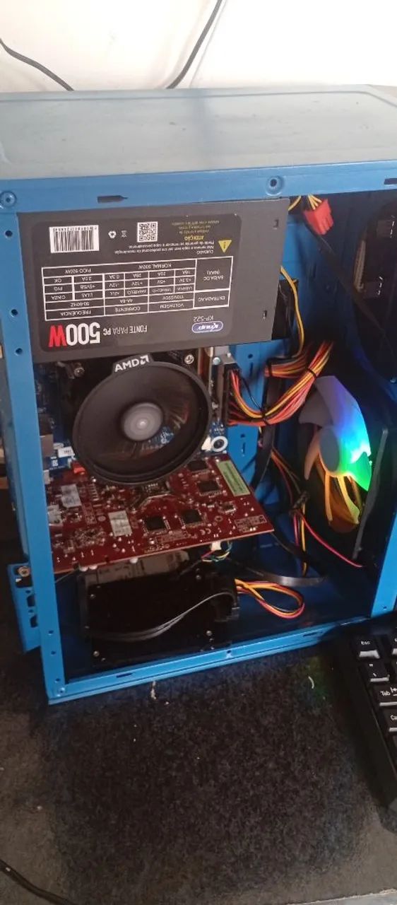 PC DESKTOP COM processador i32120 8 GB RAM E PLACA DE VÍDEO 