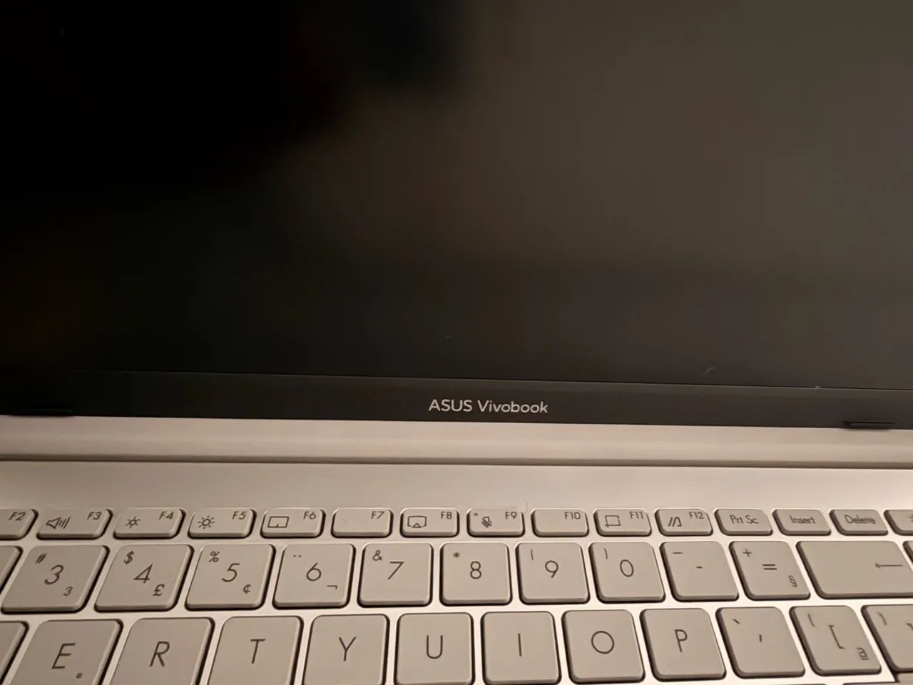 VENDO NOTEBOOK Asus- Novo