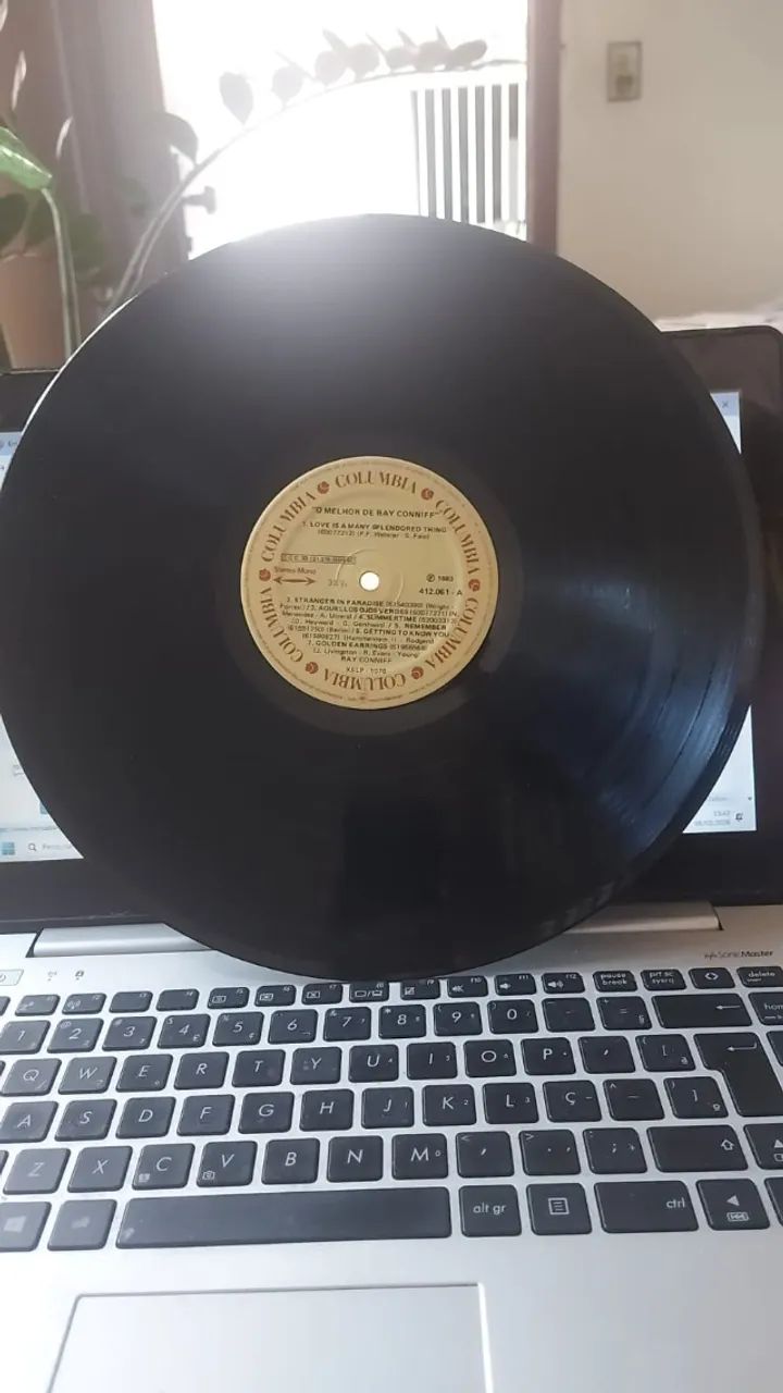 LP - Ray Conniff, sua orquestra e Coro - Foto 3