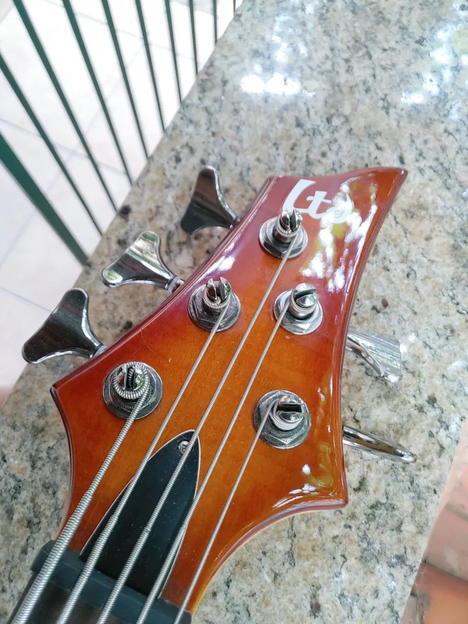 Baixo esp ltd b155 - Foto 4