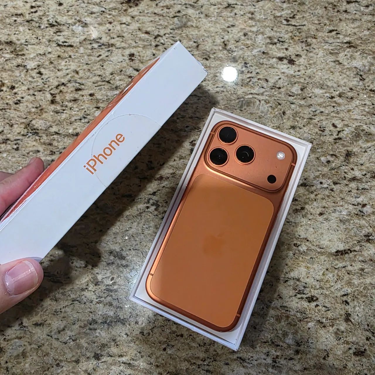 iPhone 17 pro 256gb