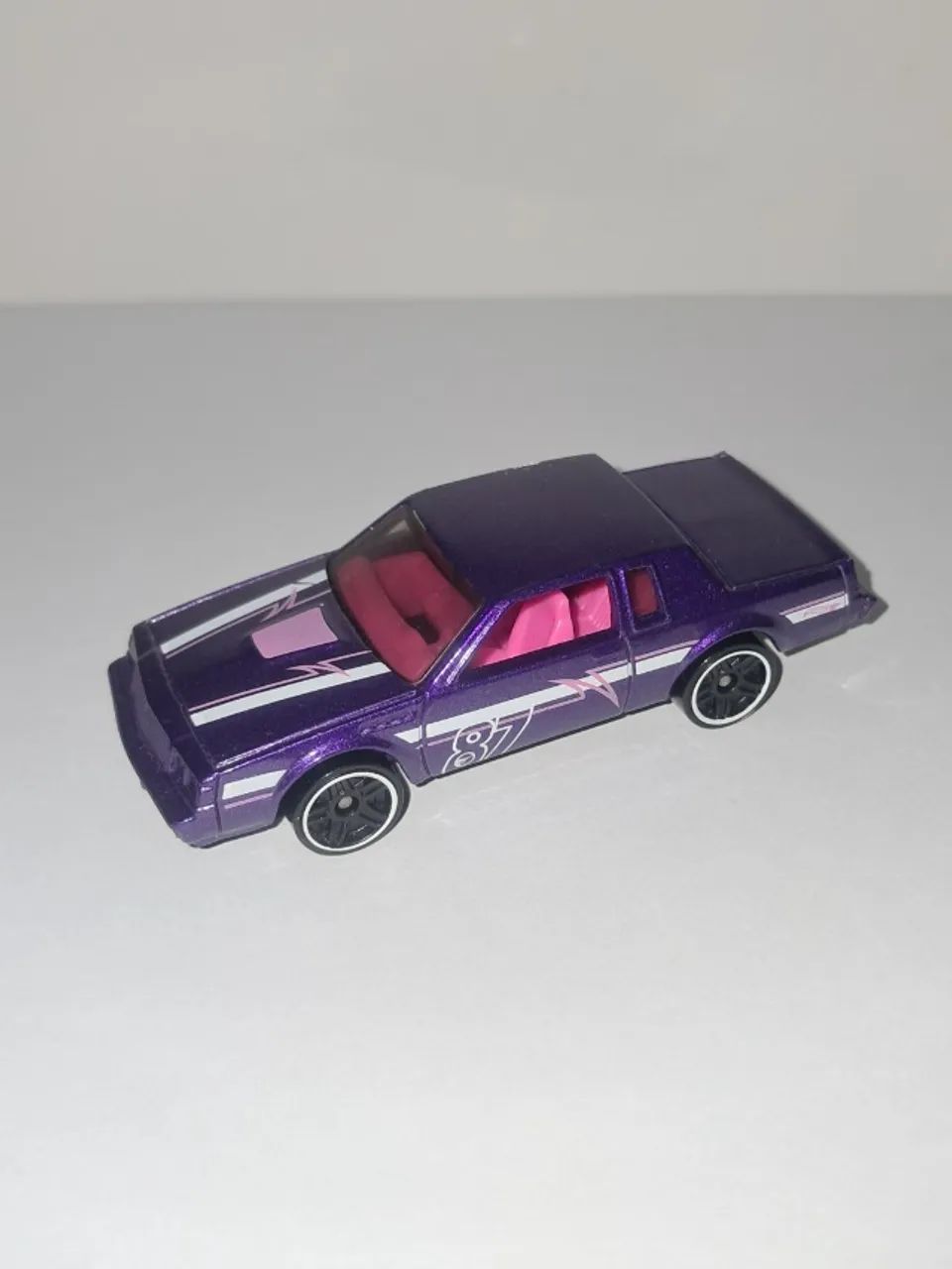 87 Buick Regal GNX (TH) - HotWheels
