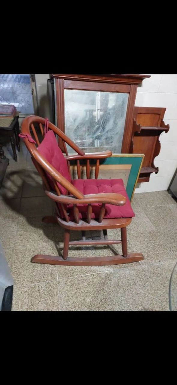 CADEIRA ANTIGA DE BALANÇO PERFEITA - Foto 4