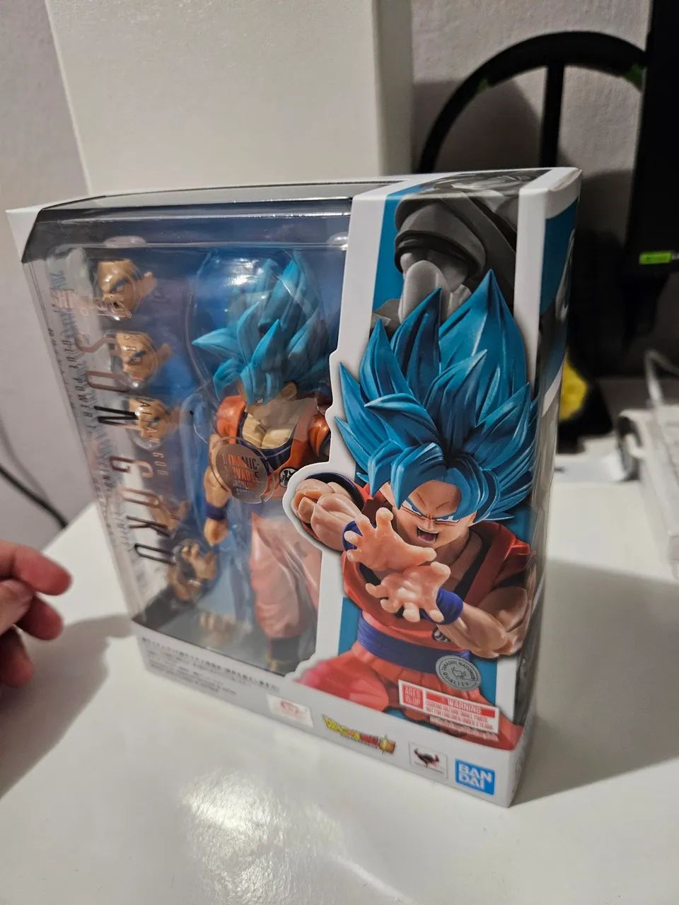 Goku Blue SHFiguarts Bandai (Lacrado) - Foto 5