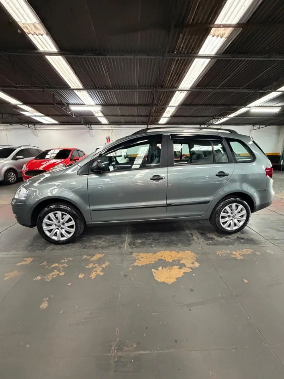 Volkswagen Spacefox 1.6/ 1.6 Trend Total Flex 8V 5p, foto 6 de 18