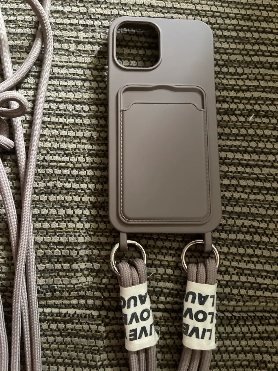 Capa para iPhone 12 com alça  - Foto 2