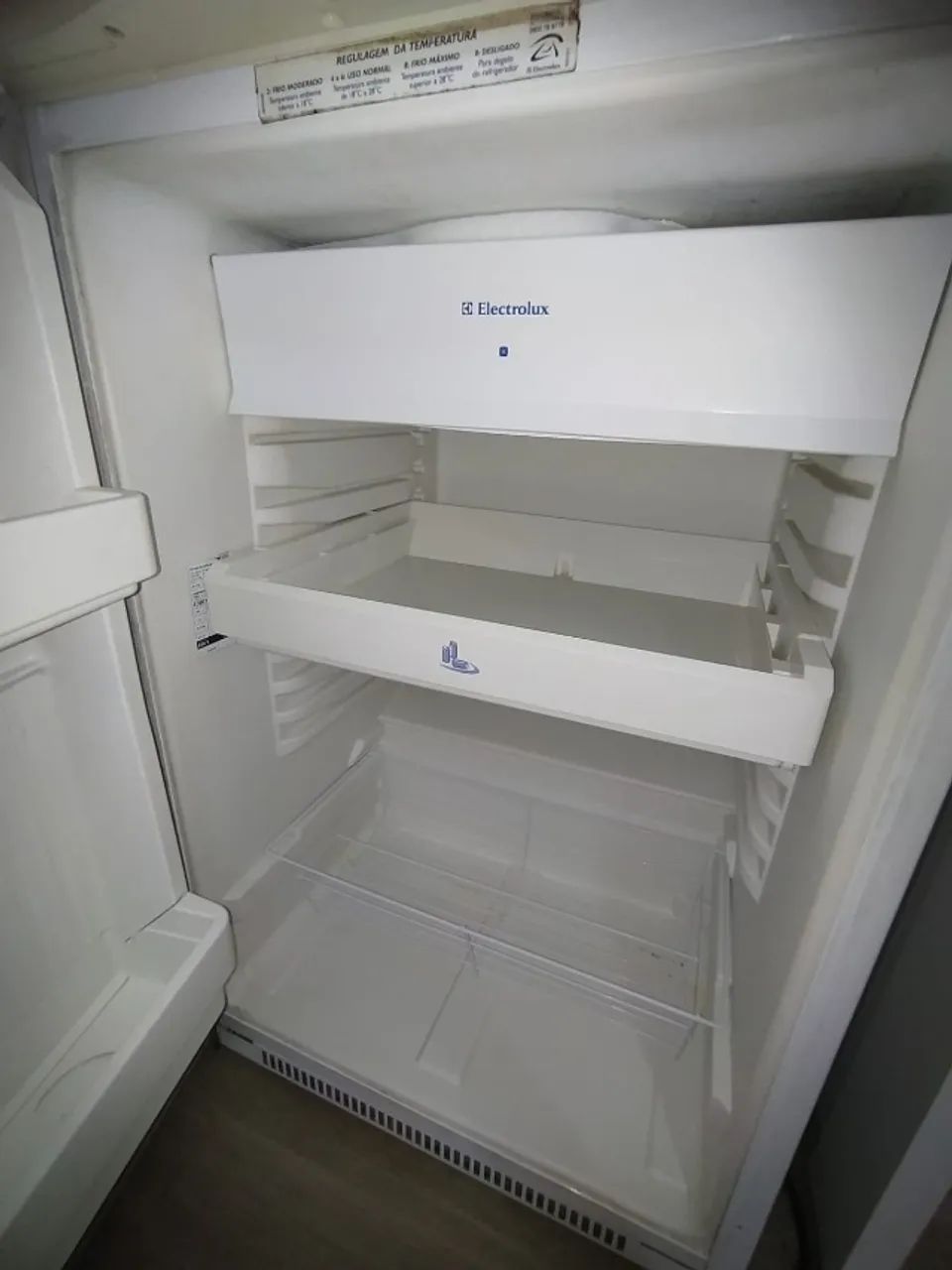 Frigobar Electrolux R130 - 130 Litros - Foto 5