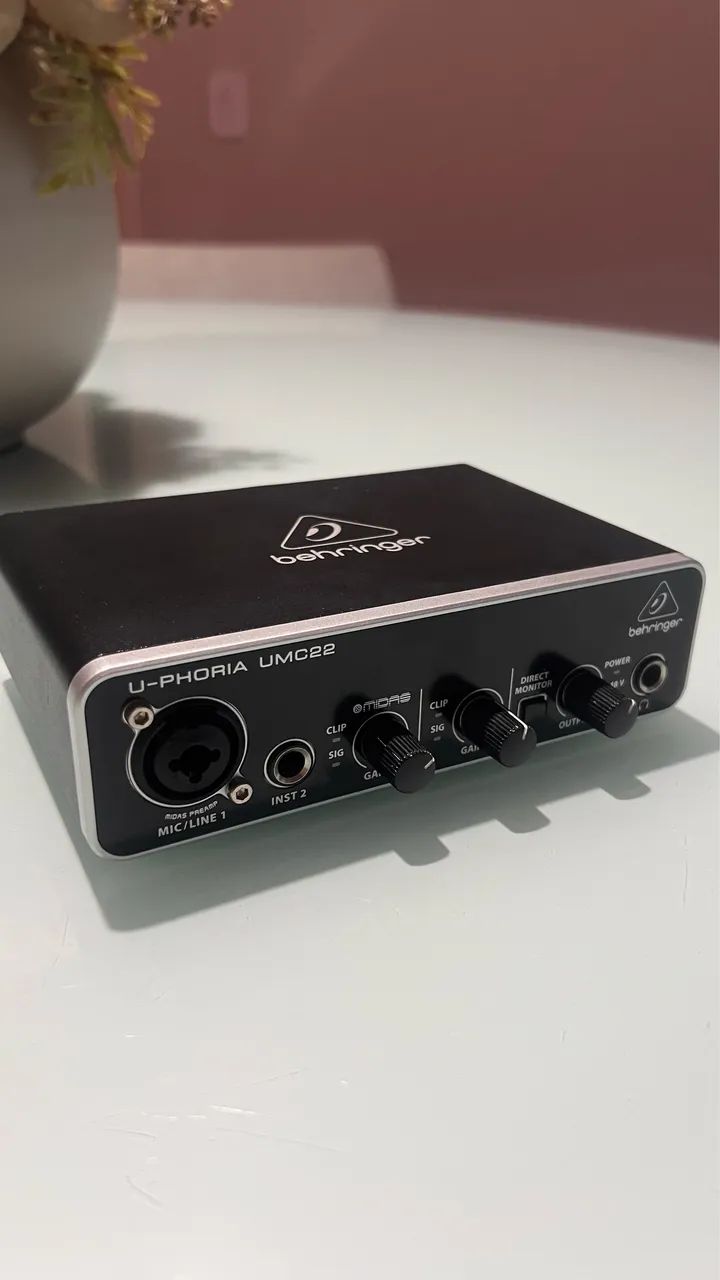 INTERFACE DE AUDIO BEHRINGER U-PHORIA UMC22 - Foto 4