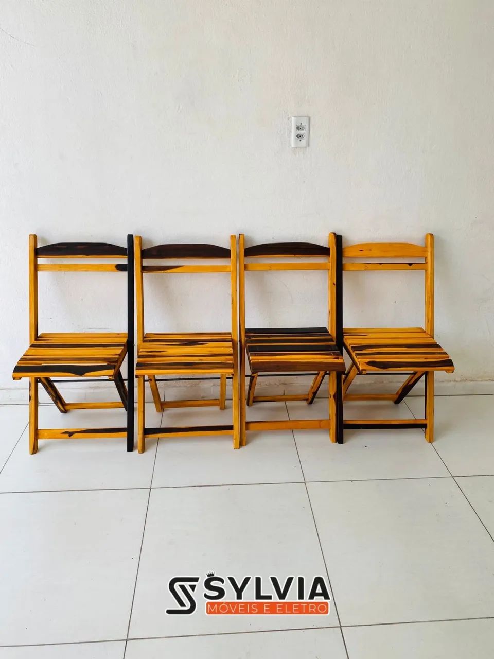 Cadeiras dobráveis envernizadas  - Foto 4