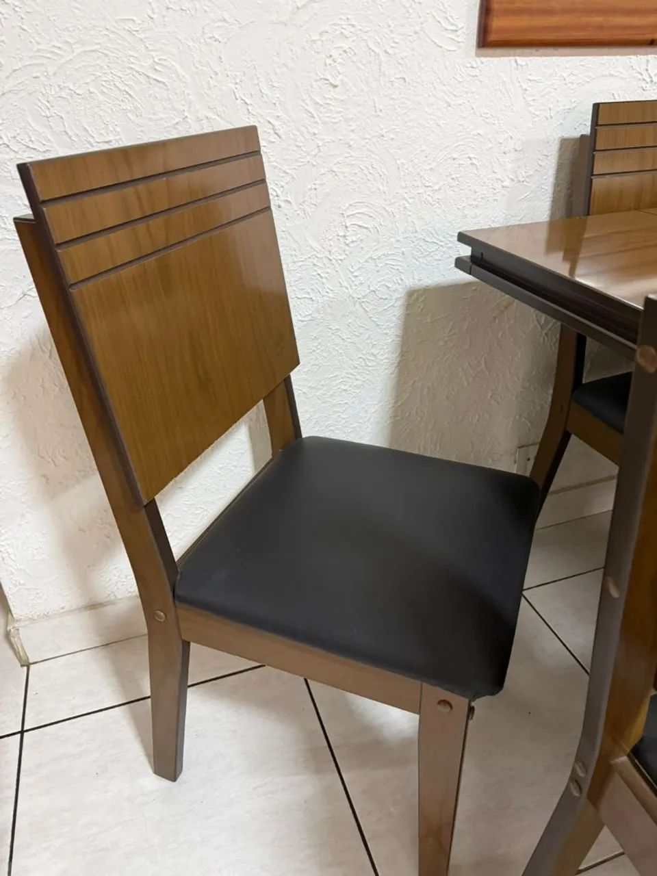 Mesa com centro giratório e cadeiras (8 lugares)  - Foto 4