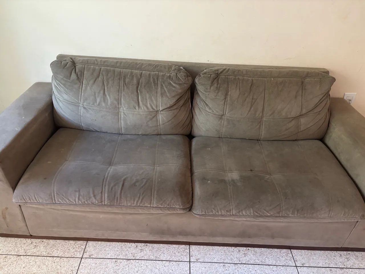 Sofá 65580473986946122