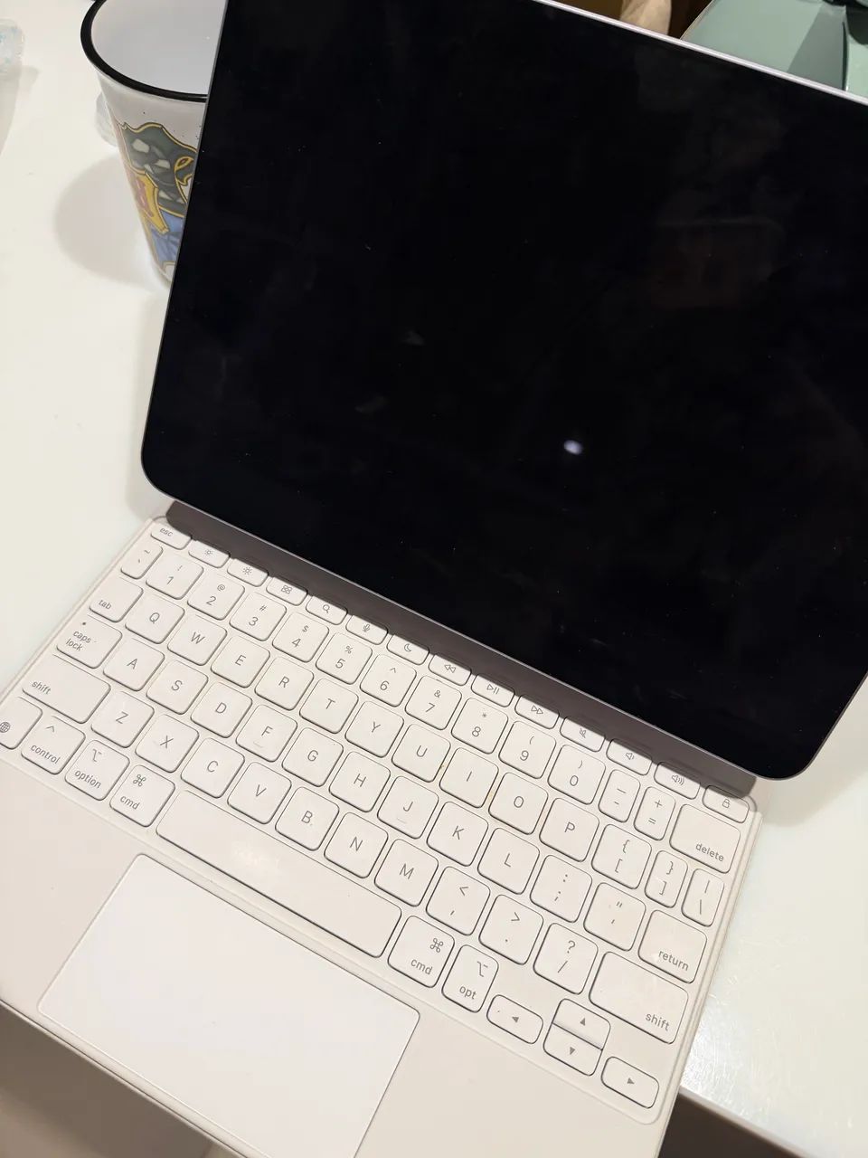 iPad M3 256GB TECLADO ORIGINAL APPLE + APPLE PENCIL PRO 