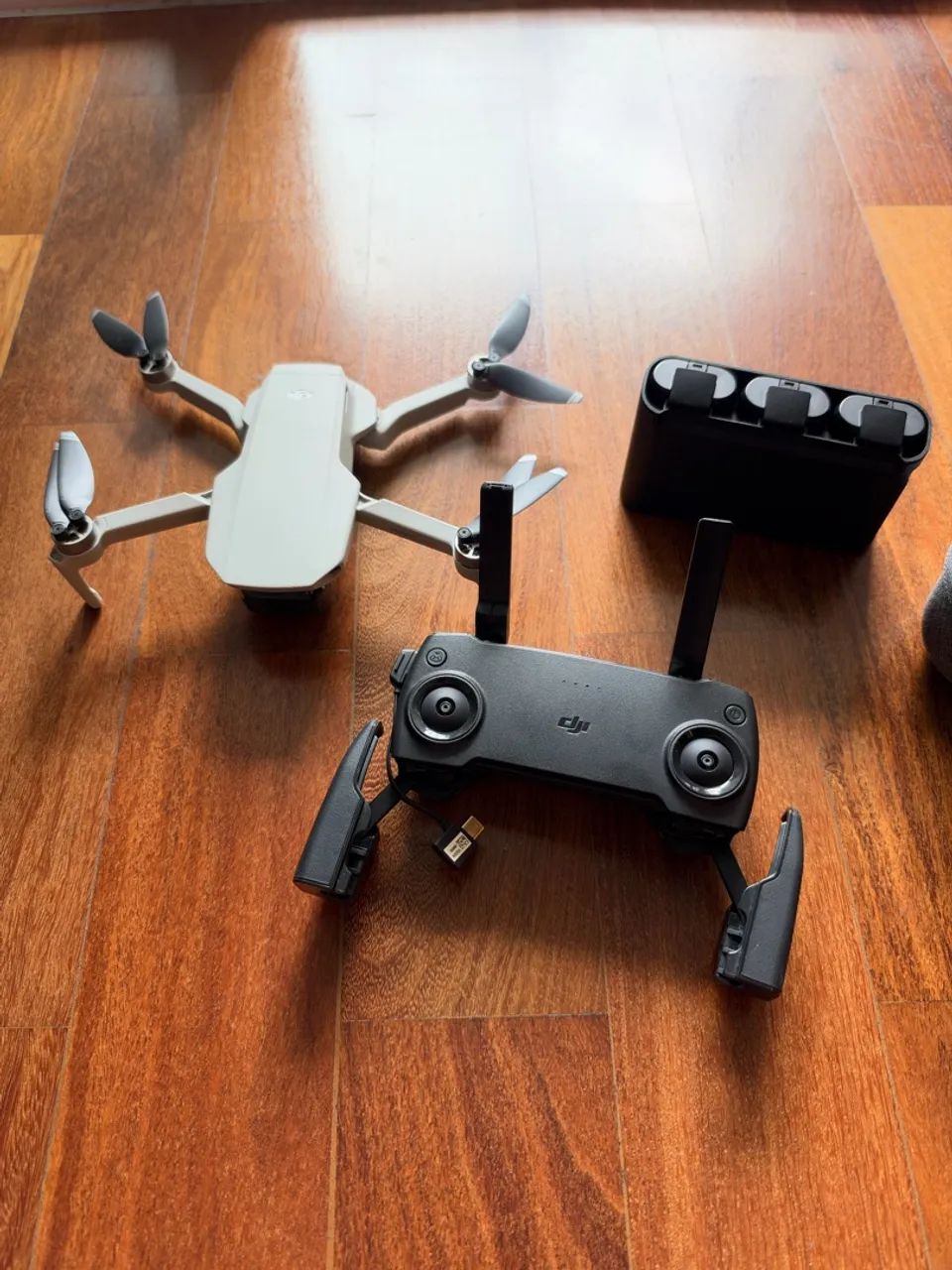 DJI Mavic Mini Fly More Combo  - Foto 2