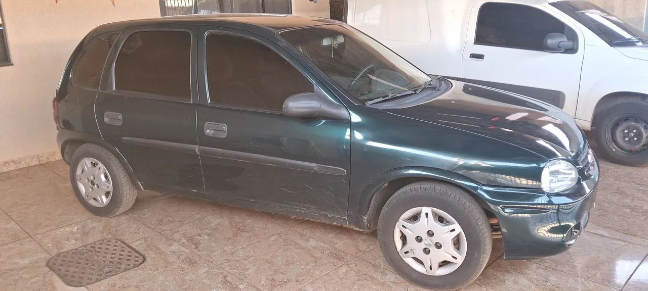 Chevrolet Corsa GL 1.6 MPFI / 1.4 EFI 2P E 4P 1998