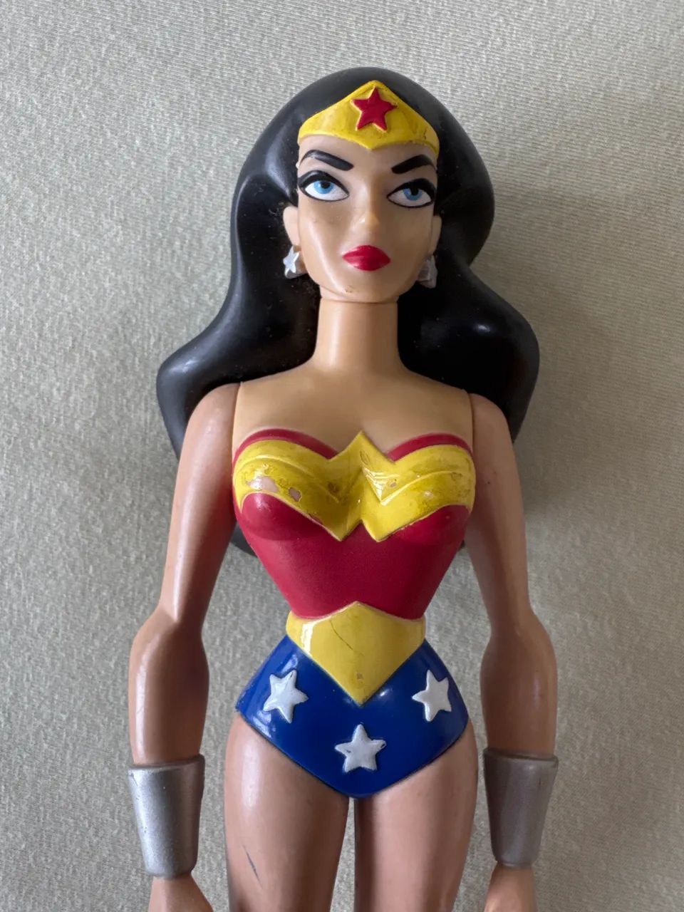 Boneca mulher maravilha usada em bom estado  - Foto 5