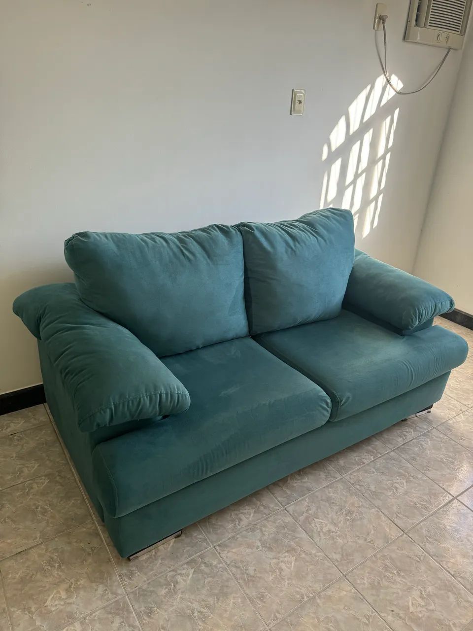 Sofá Azul Três Lugares  