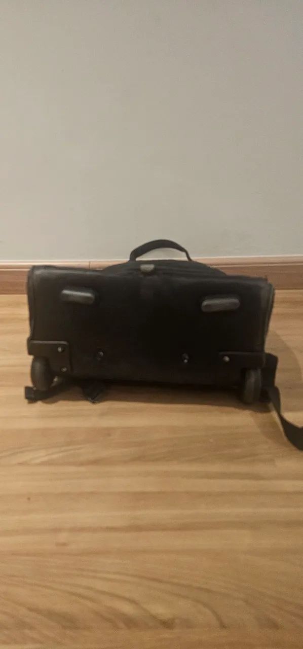 Mochila Kippling de Rodinha - Foto 3