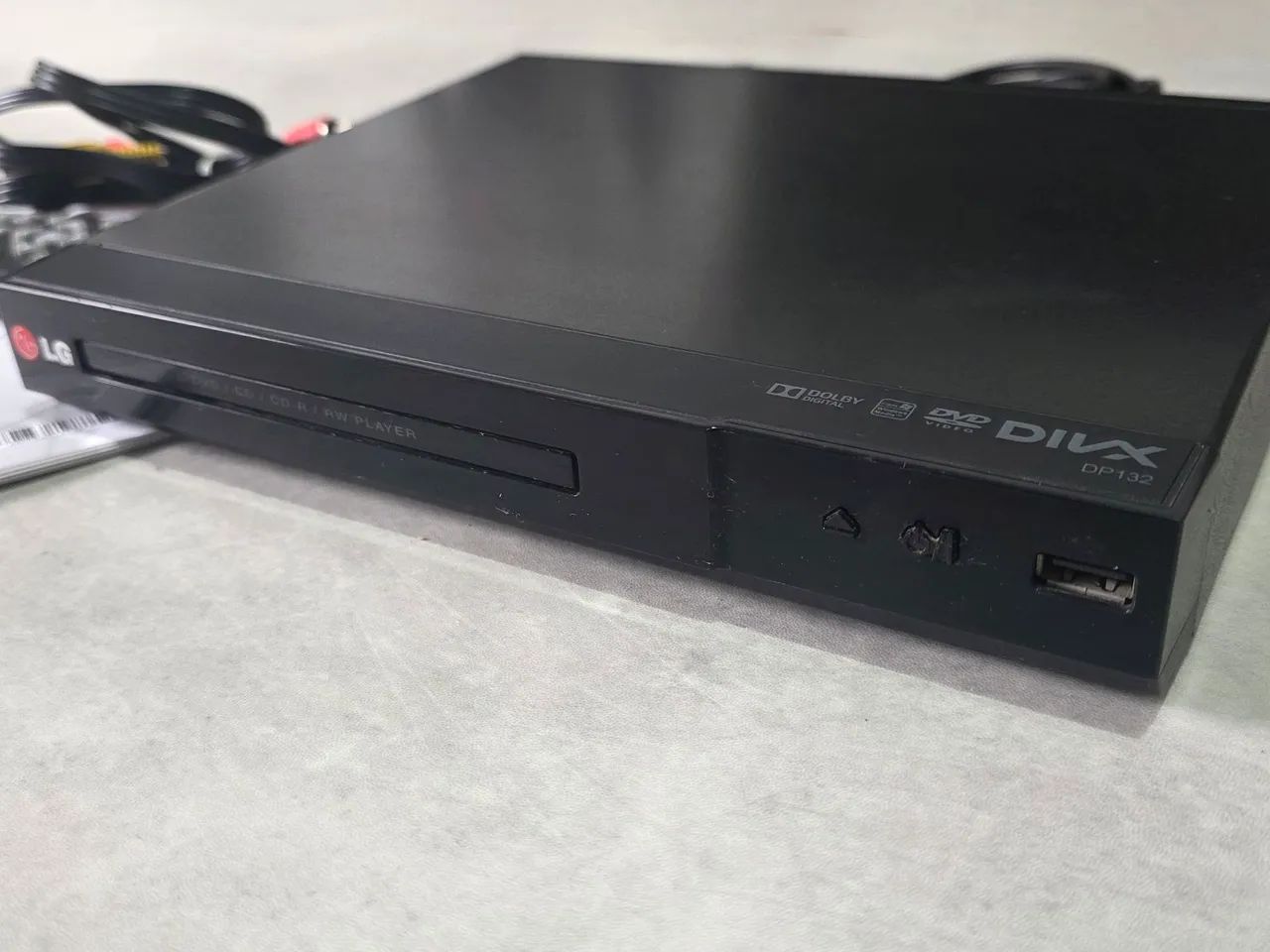 DVD Player LG DIVX DP132 - Dolby Digital + USB