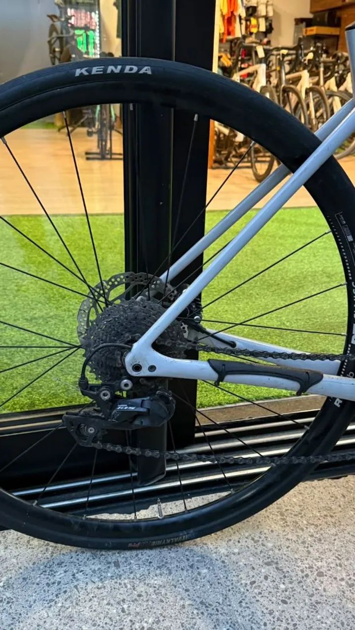 Bicicleta Specialized Roubaix - Tam. 56 - Foto 3