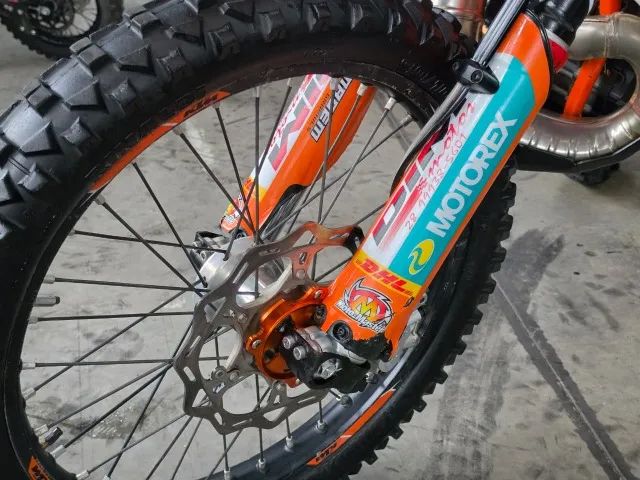 KTM EXC 300CC ANO 2023 REVISADA  - Foto 4