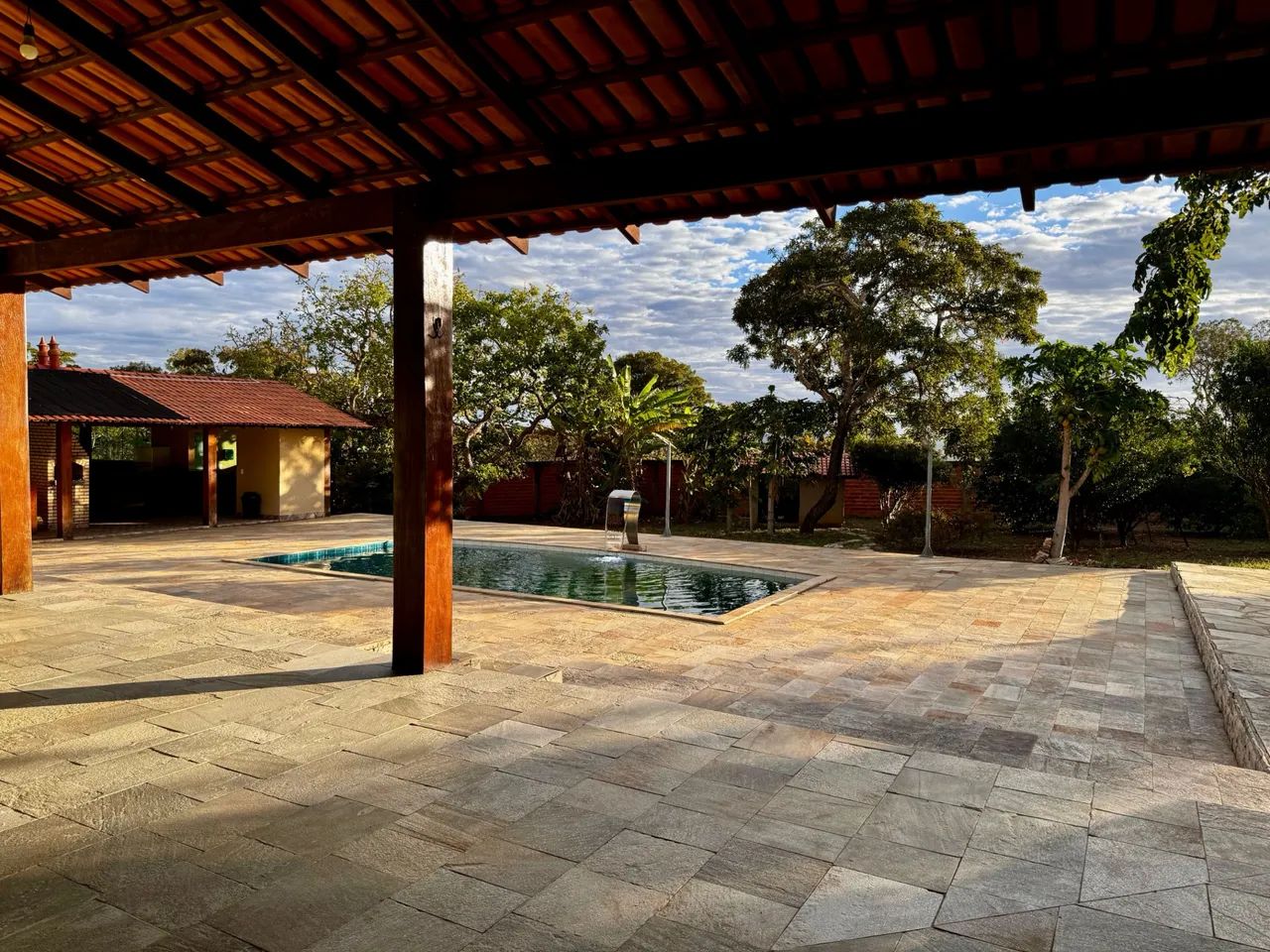 Vende-se/aluga-se chácara em Pirenópolis - Foto 6
