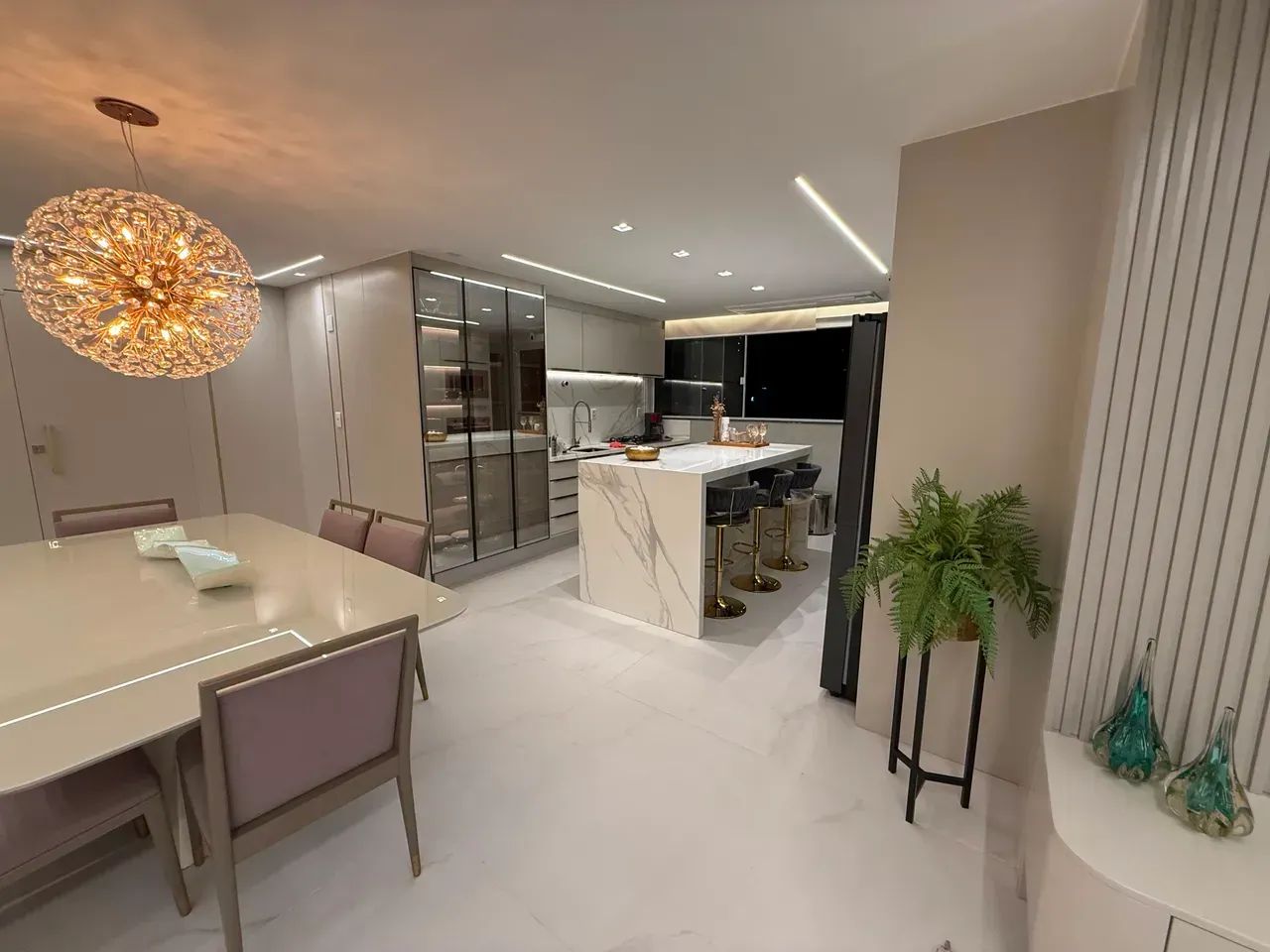 APARTAMENTO REFORMADO - 3 SUÍTES NO UMARIZAL/NAZARÉ - Foto 3