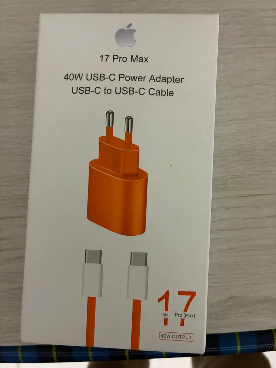 Carregador IPhone novo